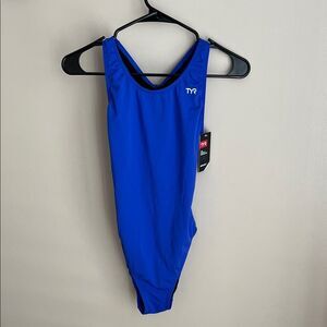 TYR one piece Durafast Maxfit swimsuit, lap swimming race suit Women’s size 36